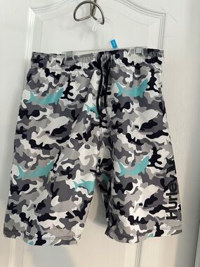 Hurley Army Style Swim Shorts BOYS SIZE MEDIUM